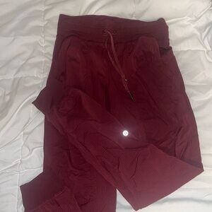 Lululemon Chianti shade dance studio joggers size 2